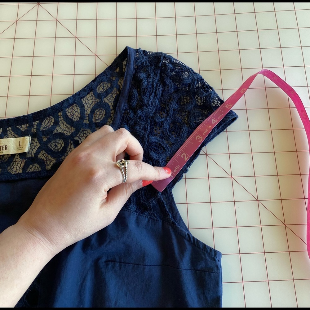 Hollister navy dark blue boho lace detail button down size large - Picture 2 of 16